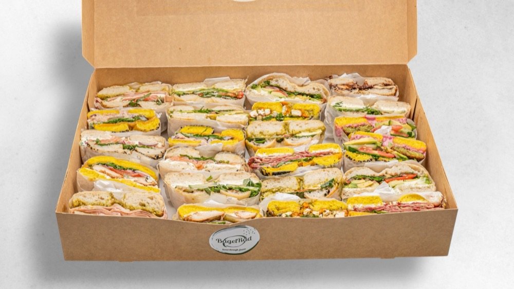 Large Bundle mit 12 Bagel-Sandwiches